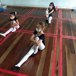 escola de ballet coppelia